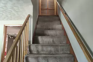 35 Brook Rd, Enfield, CT 06082 - Photo 13