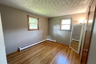 35 Brook Rd, Enfield, CT 06082 - Photo 11