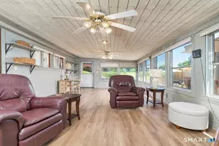 100 Bedford Ave, East Hartford, CT 06118 - Photo 17