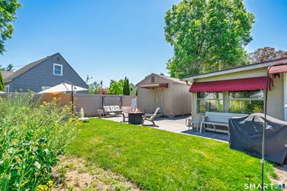 100 Bedford Avenue, East Hartford, CT 06118 - Photo 35