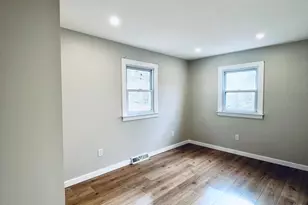 8 Rustic Rd, Ridgefield, CT 06877 - Photo 13