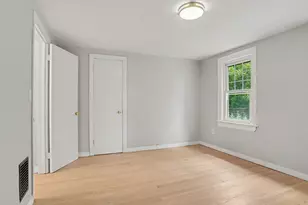 283 Derby Ave, Orange, CT 06477 - Photo 27