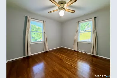 10 White Birch Lane, Beacon Falls, CT 06403 - Photo 17