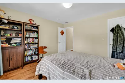 31 Bishop Road, West Hartford, CT 06119 - Photo 27
