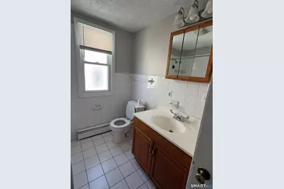 664 West Main Street #2, New Britain, CT 06052 - Photo 15