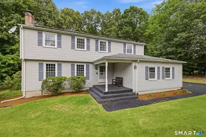 32 Pioneer Drive, Windsor, CT 06095 - Photo 5