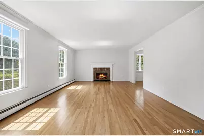 32 Pioneer Drive, Windsor, CT 06095 - Photo 7