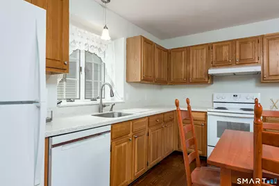 205 Wyndemere Court #205, South Windsor, CT 06074 - Photo 7