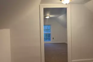 1248 Pembroke St, Bridgeport, CT 06608 - Photo 11