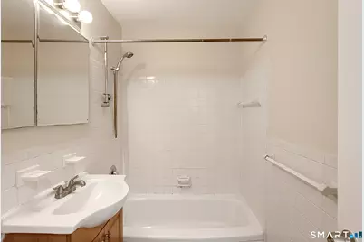 140 Grove Street #3G, Stamford, CT 06901 - Photo 11