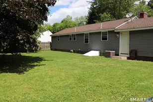 308 Abbe Rd, Enfield, CT 06082 - Photo 3