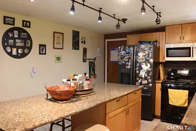 308 Abbe Road, Enfield, CT 06082 - Photo 13