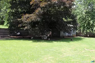 308 Abbe Rd, Enfield, CT 06082 - Photo 5