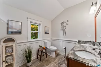 24 Beechwood Drive, Newtown, CT 06482 - Photo 17
