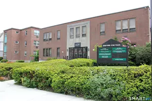 609 Farmington Ave, Hartford, CT 06105 - Photo 1