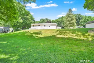 23 Donat Dr, Wallingford, CT 06492 - Photo 9