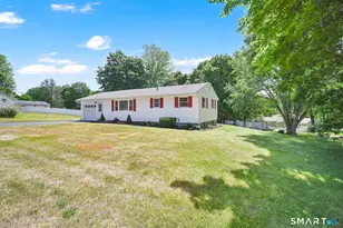 23 Donat Dr, Wallingford, CT 06492 - Photo 3
