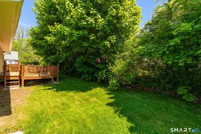 2 Charles Street, New London, CT 06320 - Photo 31