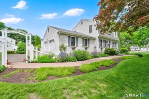 23 Brentwood Ct, Middletown, CT 06457 - Photo 3