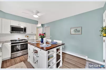 23 Brentwood Court, Middletown, CT 06457 - Photo 11
