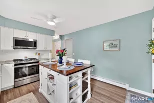 23 Brentwood Ct, Middletown, CT 06457 - Photo 11