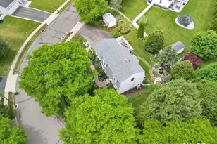 23 Brentwood Ct, Middletown, CT 06457 - Photo 33