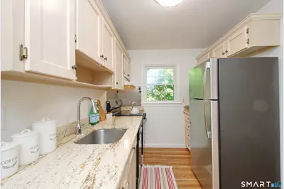 33 East Hills Drive #33, New Canaan, CT 06840 - Photo 7