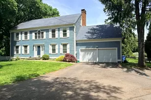 941 Nut Plains Rd, Guilford, CT 06437 - Photo 3