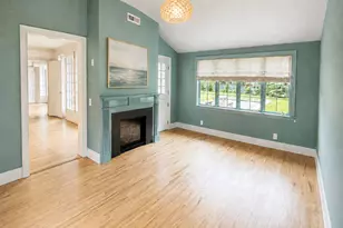 222 Sunnieholme Dr, Fairfield, CT 06824 - Photo 7
