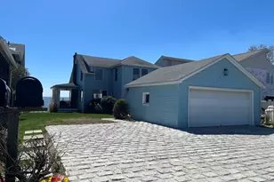 293 Giants Neck Rd, East Lyme, CT 06357 - Photo 1