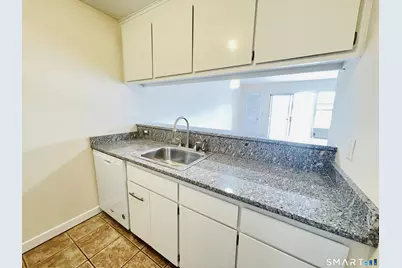 163 South Street #50, Danbury, CT 06810 - Photo 17