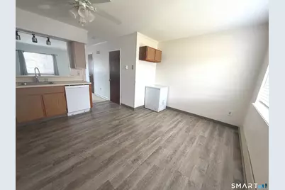 975 Meriden Road #54, Waterbury, CT 06705 - Photo 5
