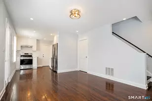 180 Dupont Pl, Bridgeport, CT 06611 - Photo 3