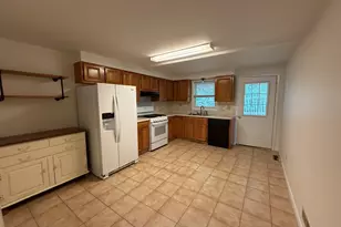 50 Lincoln Ave, Danbury, CT 06810 - Photo 3