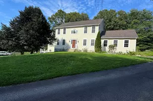 52 Middle Rd, Preston, CT 06365 - Photo 1