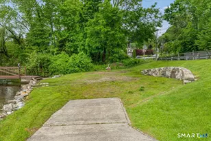 4 Candlewood Birches, Brookfield, CT 06804 - Photo 27