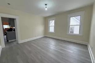82 Bunker Hill Ave, Waterbury, CT 06708 - Photo 9