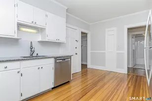 60 Whitman Ave, West Hartford, CT 06107 - Photo 13