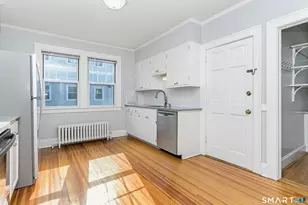 60 Whitman Ave, West Hartford, CT 06107 - Photo 15
