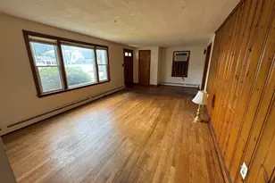 43 Sycamore Rd, Milford, CT 06460 - Photo 3