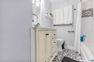 67 Corona Dr, Waterbury, CT 06708 - Photo 15