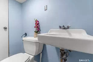 67 Corona Dr, Waterbury, CT 06708 - Photo 33