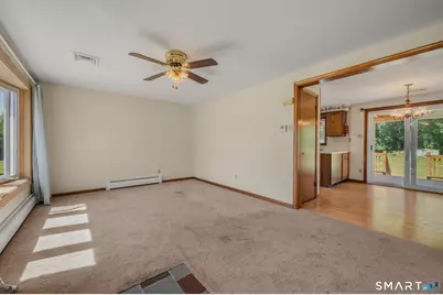 15 Pitcher Street, Norwich, CT 06360 - Photo 5