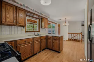15 Pitcher St, Norwich, CT 06360 - Photo 11