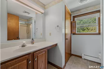15 Pitcher Street, Norwich, CT 06360 - Photo 15