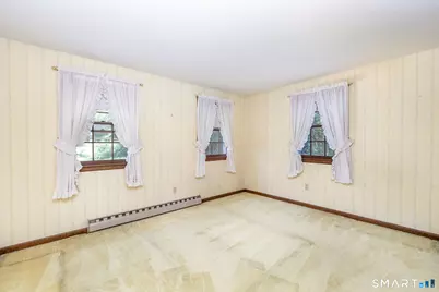 10 Horseshoe Drive, East Granby, CT 06026 - Photo 19