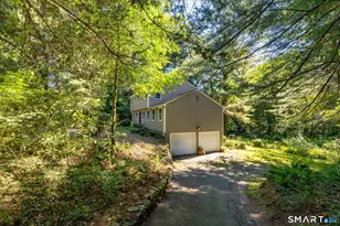 10 Horseshoe Dr, East Granby, CT 06026 - Photo 37