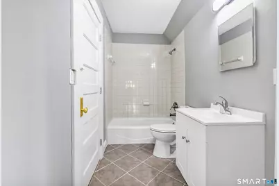 3193 Main Street, Bridgeport, CT 06606 - Photo 33