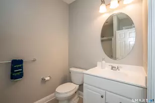 35 W Hills Dr, Avon, CT 06001 - Photo 31