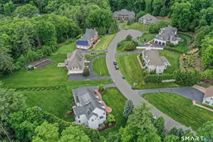 35 W Hills Dr, Avon, CT 06001 - Photo 3